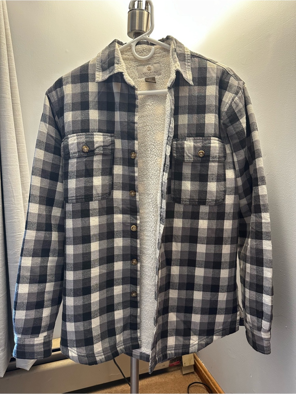 Men's Black & Gray Sherpa-Lined Plaid Jacket